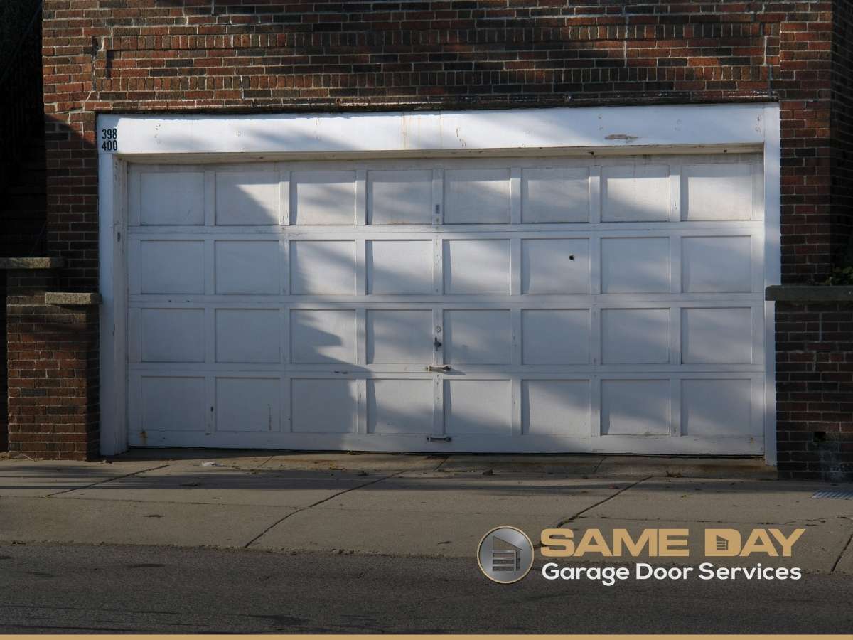 The Importance Of Knowing How To Open Your Garage Door Manually 